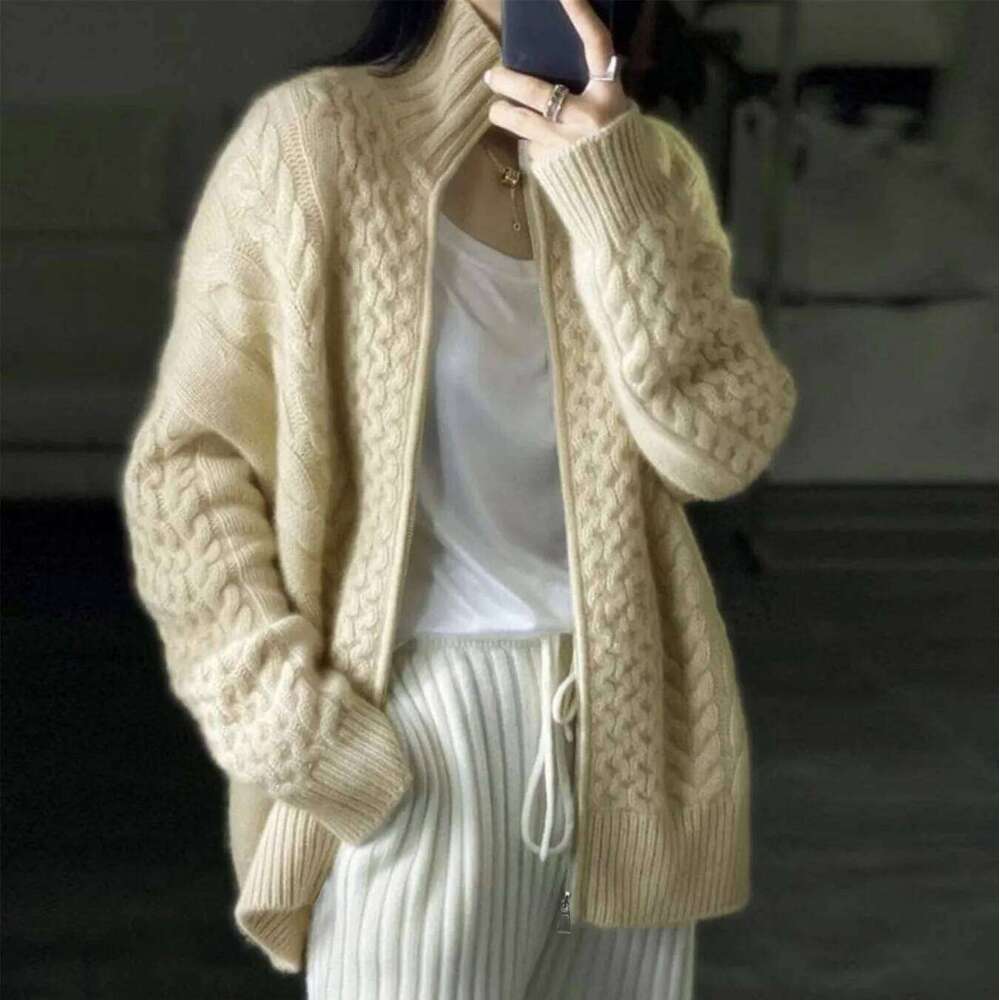 Women's Oversized Beige Cable Knit Sweater Casual Long Sleeve Half-Zip Pullover with Pockets Comfortable Knitwear Z260313