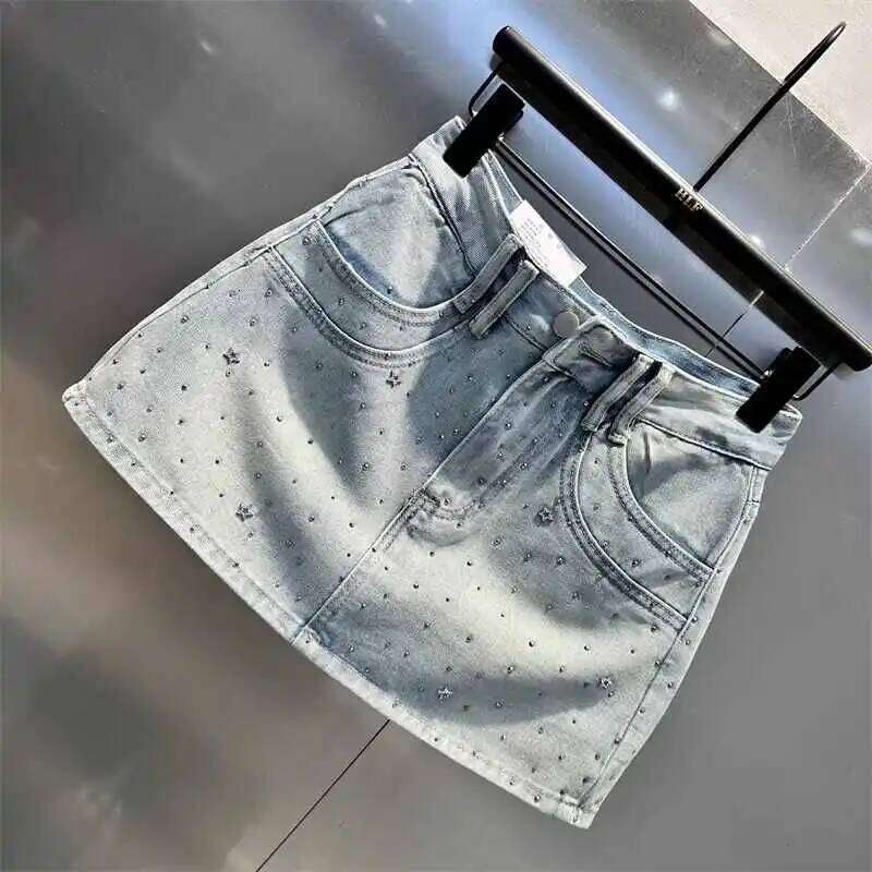 Summer Rhinestone A-line Denim Skirt for Women Star Pattern Zipper Pocket Short Skirts Fashion High-quality Slim Fit Jeans skirt Z260314