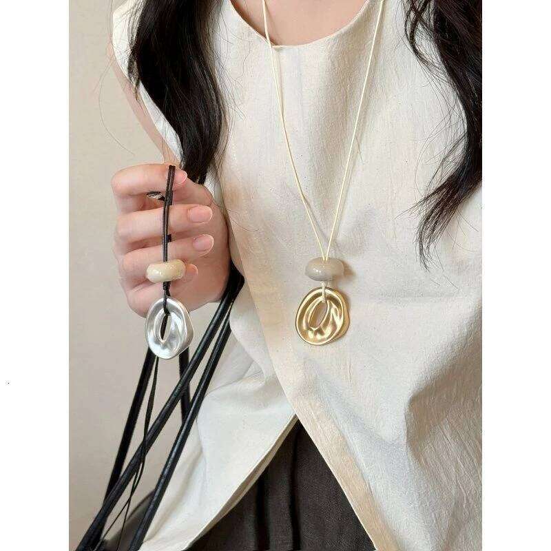 LATS Unique Design Irregular Hollow Matte Color Oval Stone Pendant Necklaces for Women Adjustable Rope Chain Chokers Jewelry H260312