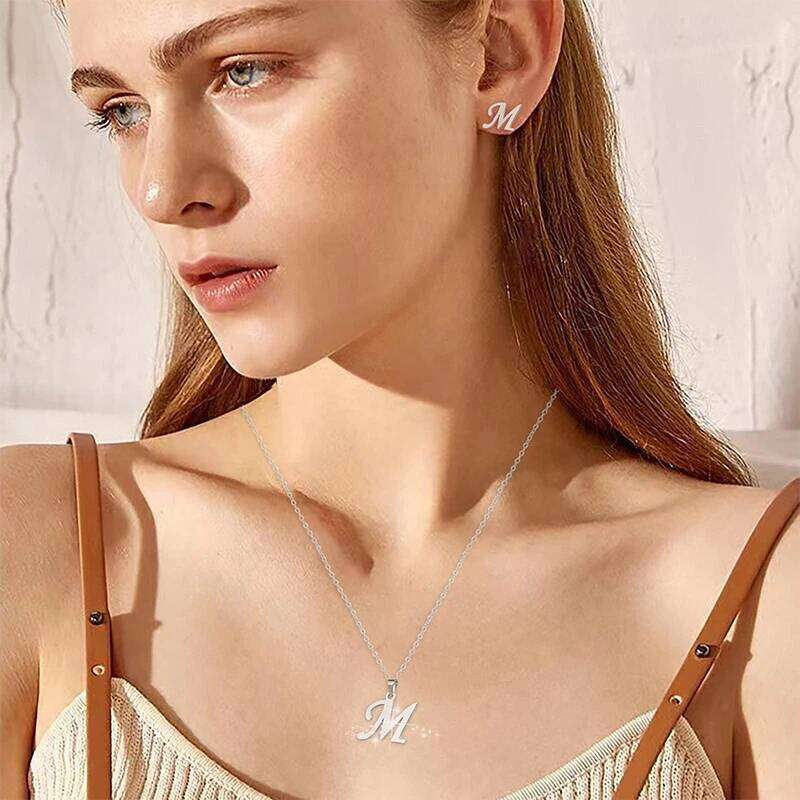 Fashion Initial Pendant Necklace for Women Simple Stainless Steel Letter Glossy Clavicle Chain Choker Necklaces Jewelry H260312