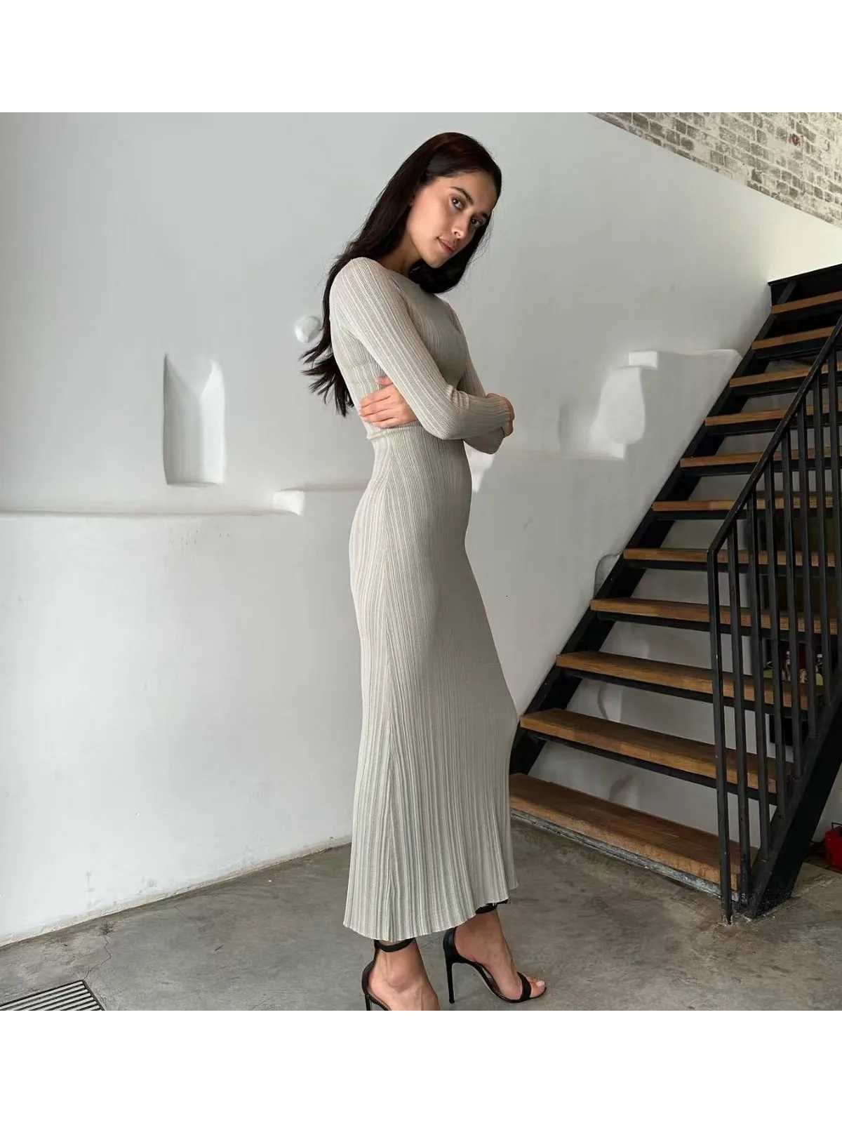 Rabbit velvet core yarn slim long sleeve knitted long dress casual waist-hugging long striped skirtT260314