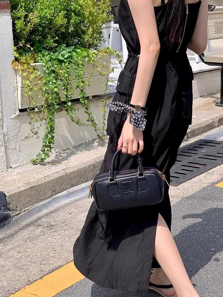 Ele Summer V-ne Pleated Waist-cinching Dr with Large kets Womens ter Dr High Waist Commute Sle Other MatT260314