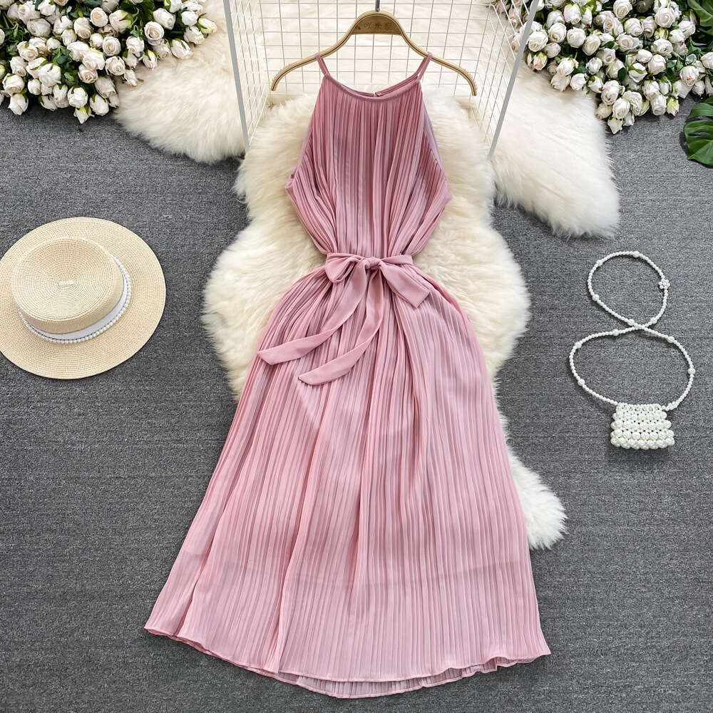 Seaside vacation beach skirt, fashionable and gentle style, A12 backless collar, sleeveless waist, medium length A-line pleated skirt