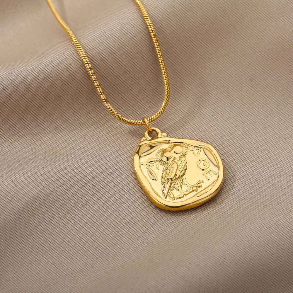 Vintage Coin Necklaces For Women Men Owl Pendant Necklace Collar Bohemia Carved Freedom Letter Jewelry Gift Bijoux Femme H260312