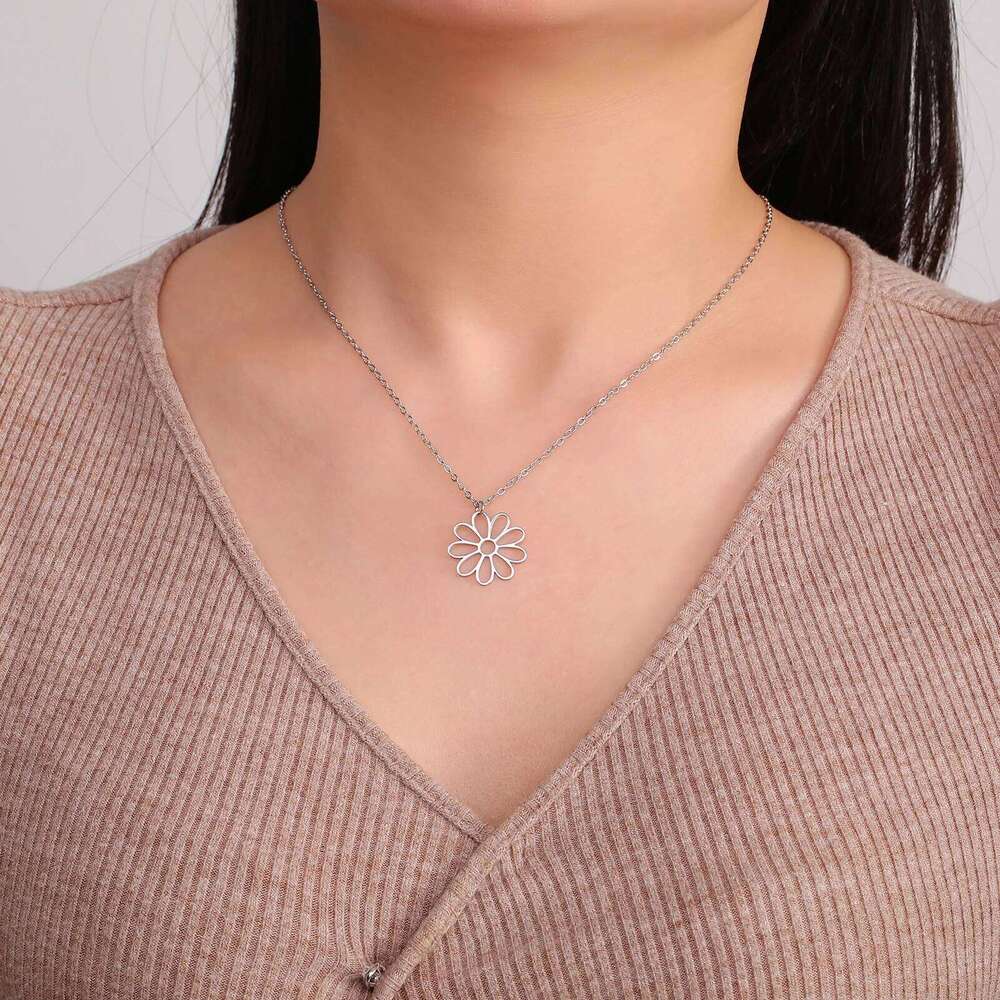 Teamer Cute Daisy Necklace Stainless Steel Minimalist Geometric Flower Charms Neck Chain Women Jewelry Mother's Day Gifts H260312