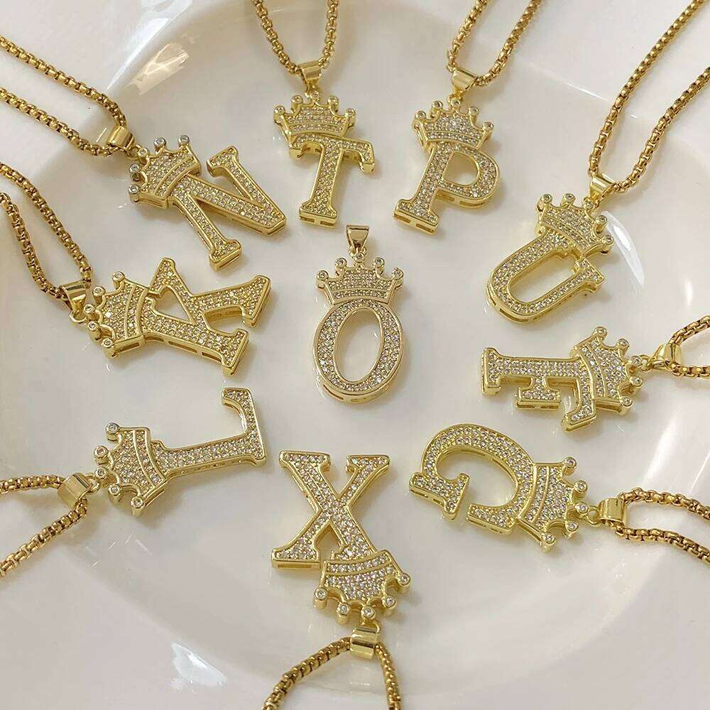 Greatera Chic Crown Zircon Filled Letter Pendant Necklace For Women Copper Plated Gold Light Popular Jewelry Holiday Gift H260312