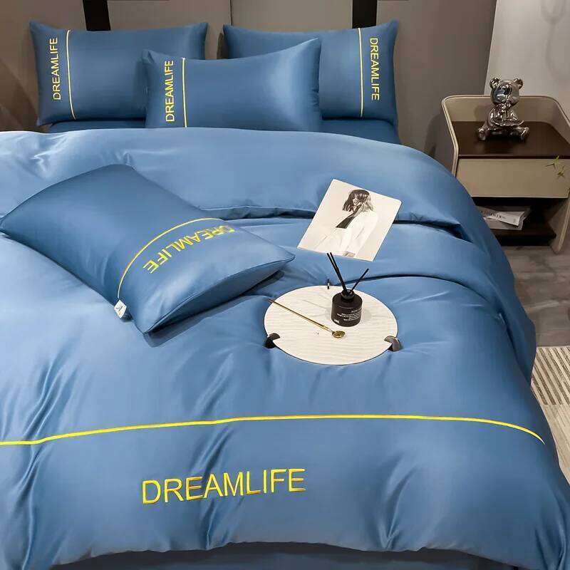 100% Embroidery Bedding Sets High-End Summer Ice Silk Soft Duvet Kit Skin Friendly Cooling Comforter Cover Set H260312 - view 4