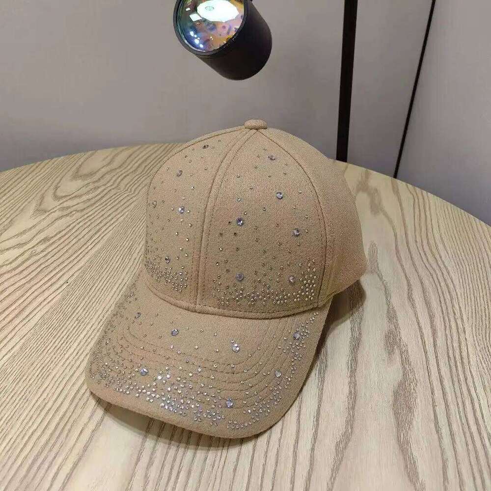 2025 Luxury Rhinestone Duckbill Cap For Women Baseball Caps Autumn Winter Hip Hop Outdoor Sun Hats Casquette Z260313