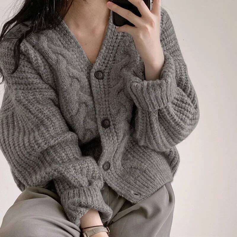 Women Cardigan Sweaters Autumn Winter Fashion Female Long Sleeve V-neck Loose Knitted Shirt Jackets Casual Sweater Coats Z260313
