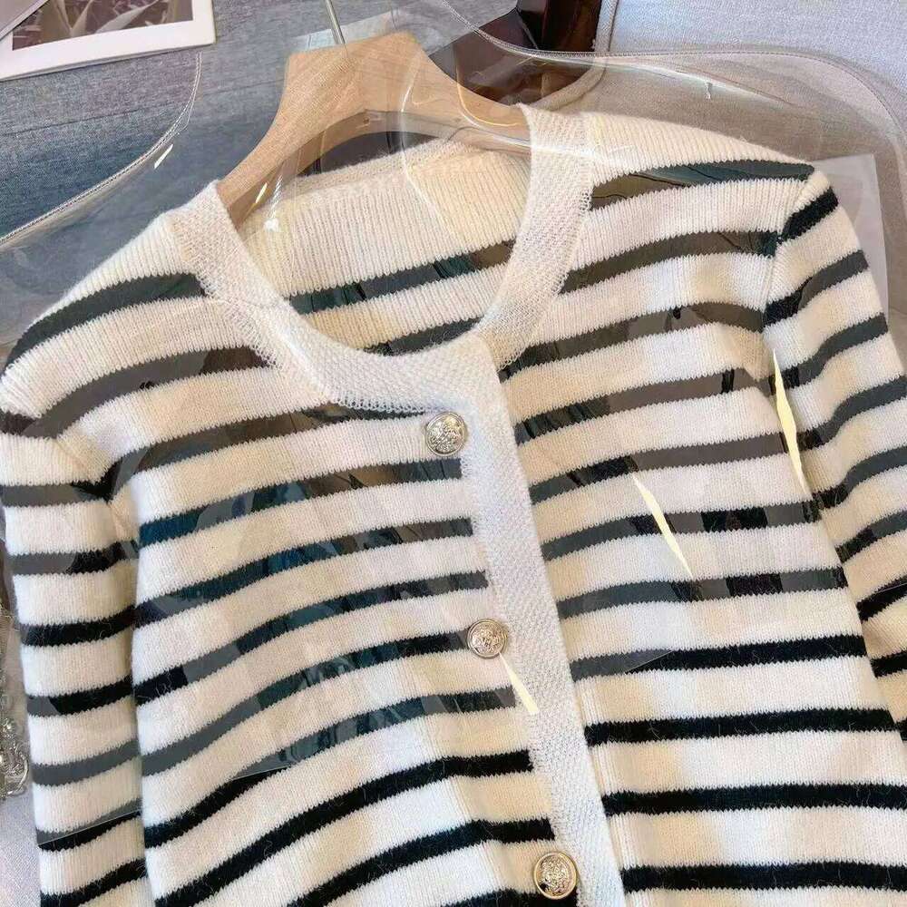 Stripe Knitted Cardigan Women Spring Autumn O-neck Single Breasted Long Sleeve Crop Tops Fashion Casual Chic Female Sweaters Z260313