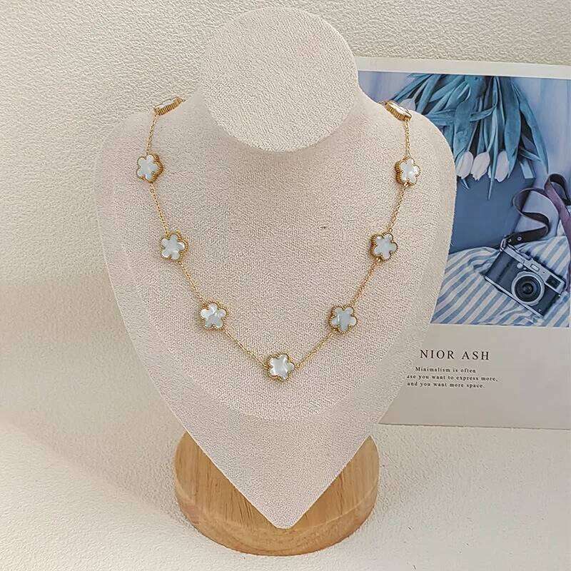 10 Flower Stainless Steel Five Cr Waterproof Necklace for Woman Daily Party Aesthetic Choker Neck Chain Jewelry H260312