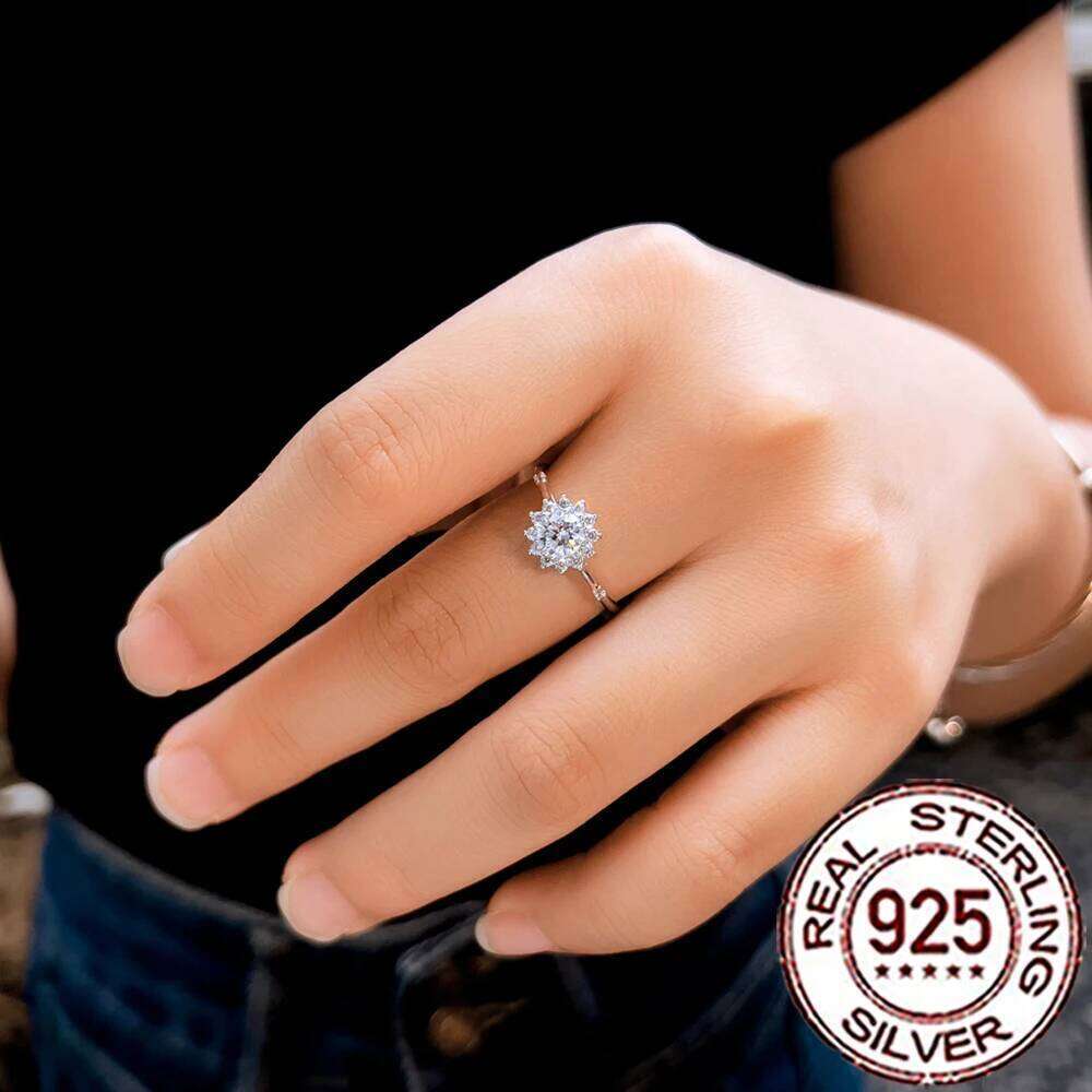 CWWZircons S925 Sterling Silver Romantic Cluster Flower Cubic Zircon Ring for Women Bridal Wedding Engagement Jewelry Gift SR063 H260312