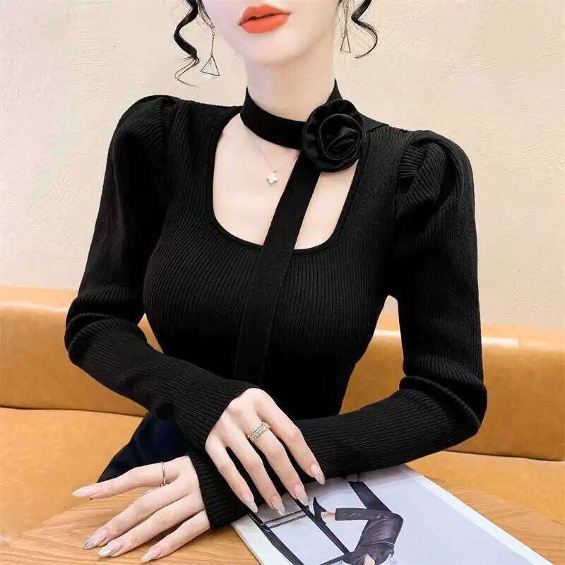 Retro Square Collar Wears Red Sweater for Women's New Style of Royal Sister Showing Off Her Figure Base Shirt Top Z260313