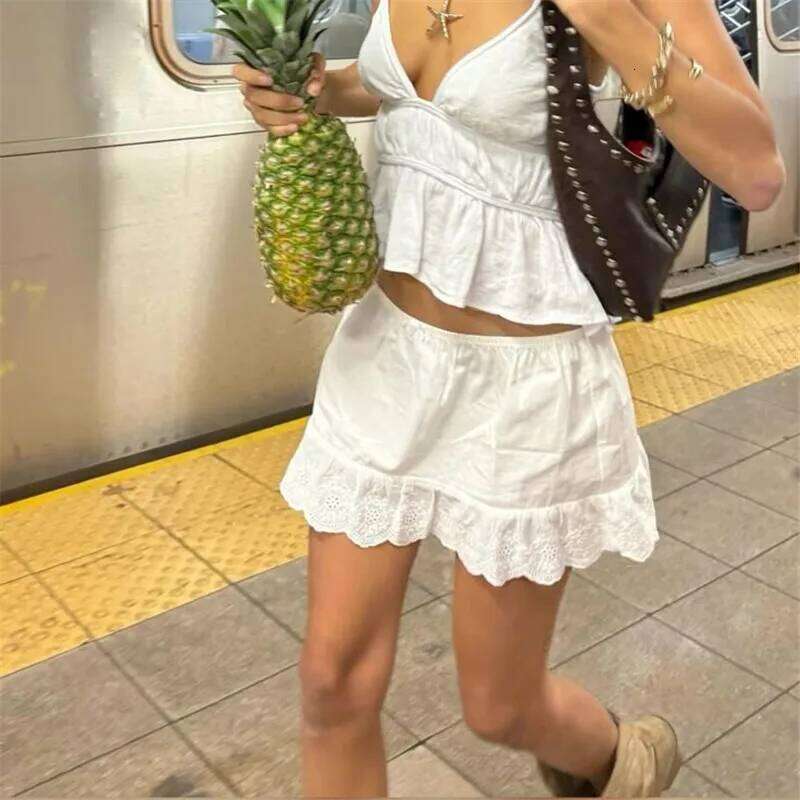 Women Y2k Lace Mini Boho Low Waist Floral Eyelet Short Aline Cute Ruffle Hem Concert Beach Skirt Summer Streetwear Z260314