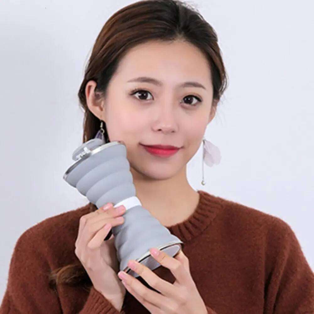 500ml Silicone Water Bottle Heat Resistant with Hook Travel Foldable Leak Proof Hangable Drinking Cup Outdoor Z260313