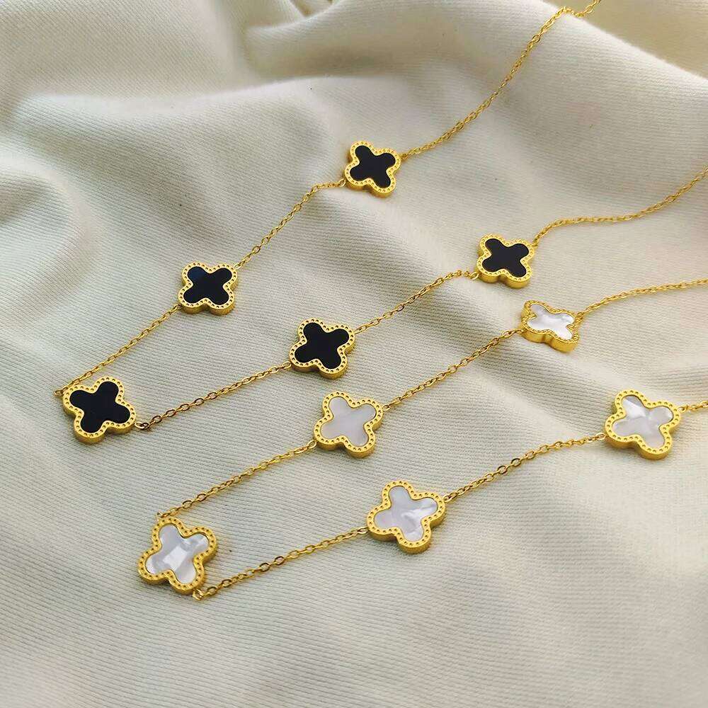 Titanium Steel Cr Five Flowers Single-sided Abalone Necklace Electroplated Non-fading Personality Choker... H260312