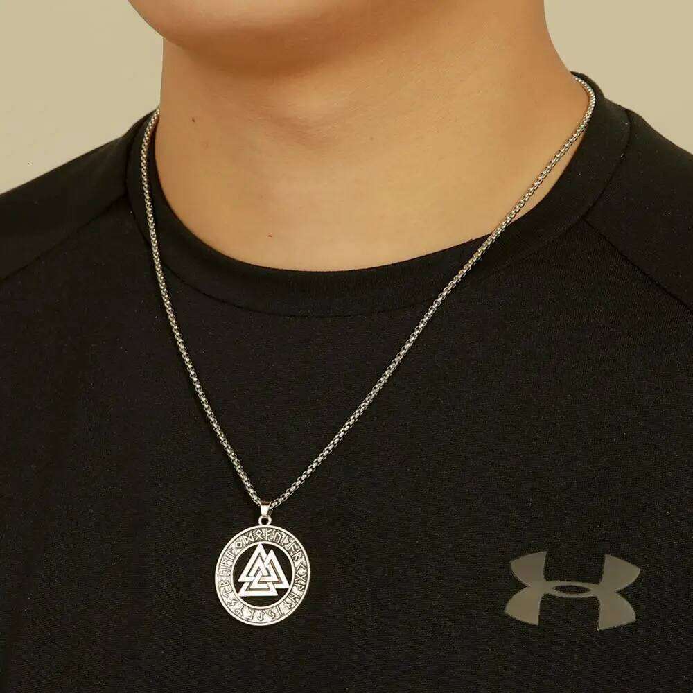 Teamer Vintage Men Ethnic Viking Warrior Scandinavian Amulet Valknut Odin's Symbol of Norse Runes Pendant Necklace H260312