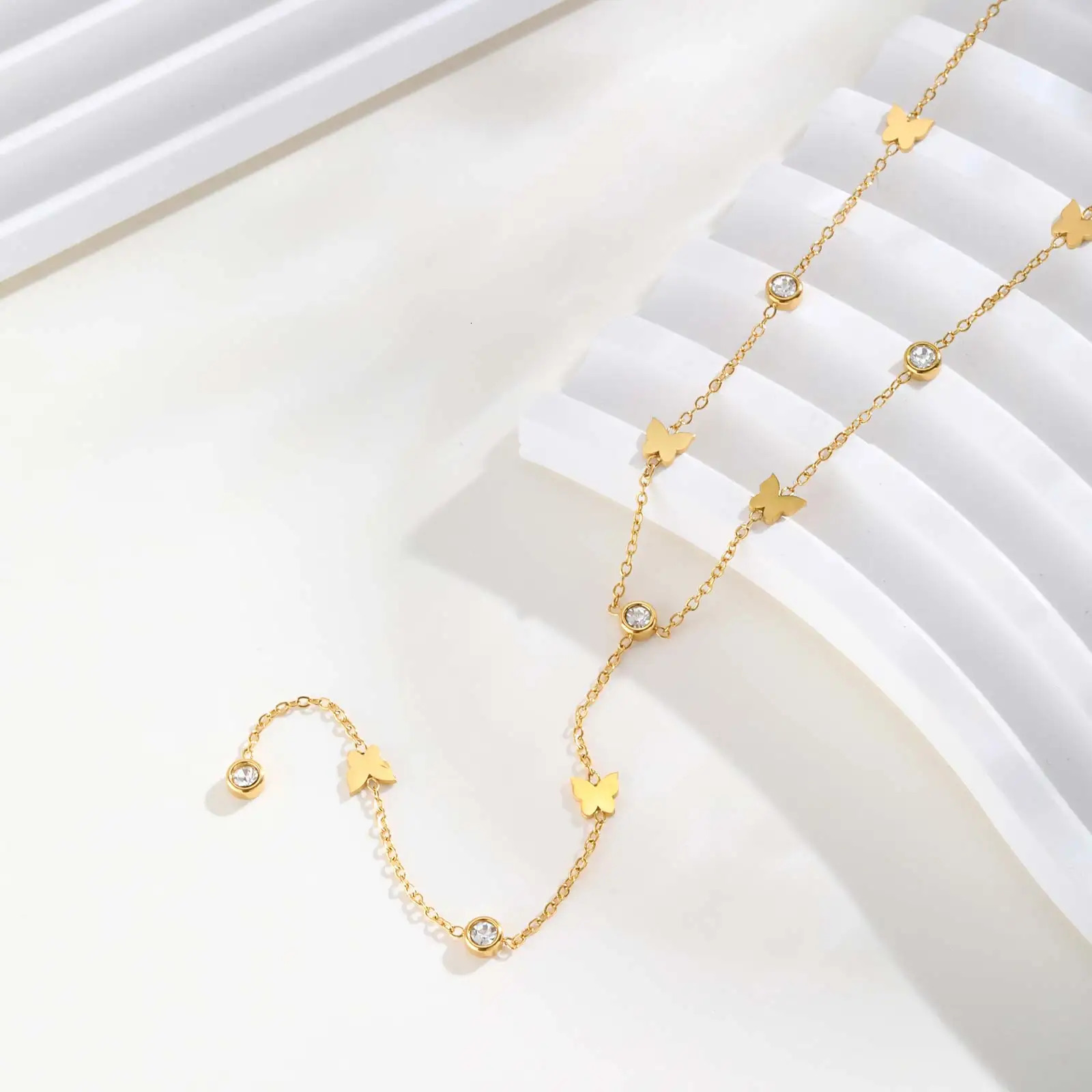 Classic Cross Zircon Y-shaped Necklace for WomenButterfly Heart Shaped Choker NecklacesGold Color Stainless Steel Jewelry Gift 260313