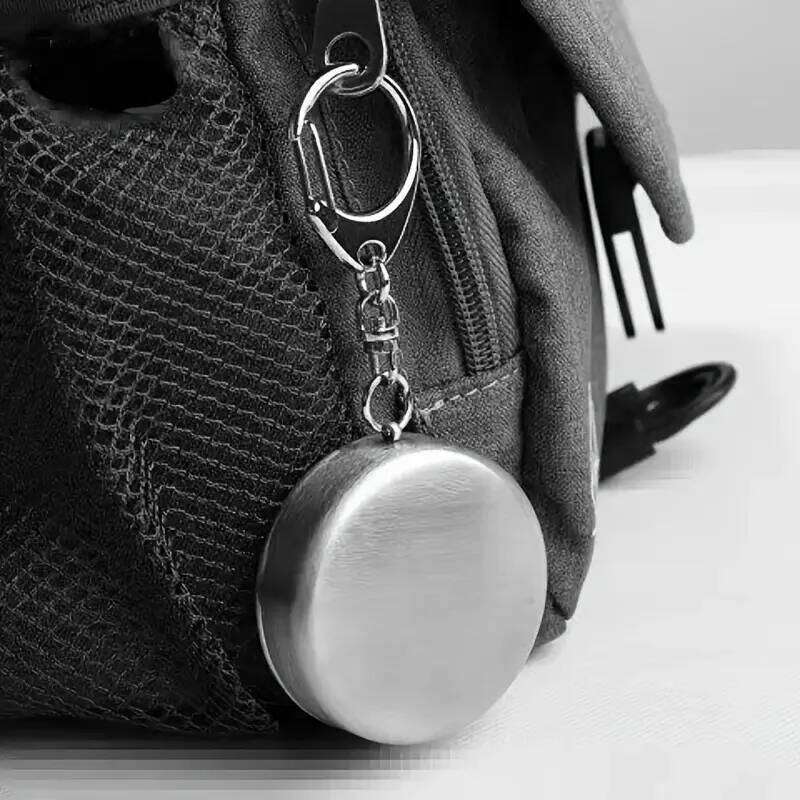 The telescopic stainless steel wine glass keychain is widely used both indoors and outdoors for folding travel. Z260313