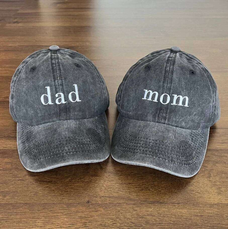 Custom Embroidered Grandpa Cap With Date, Vintage Baseball Hat, Daddy Est Year Shirt, Christmas Gift For New Dad Z260314