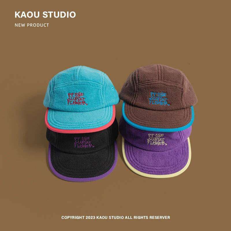 Flat brim niche baseball men's and women's retro fleece winter warm versatile cap Z260313