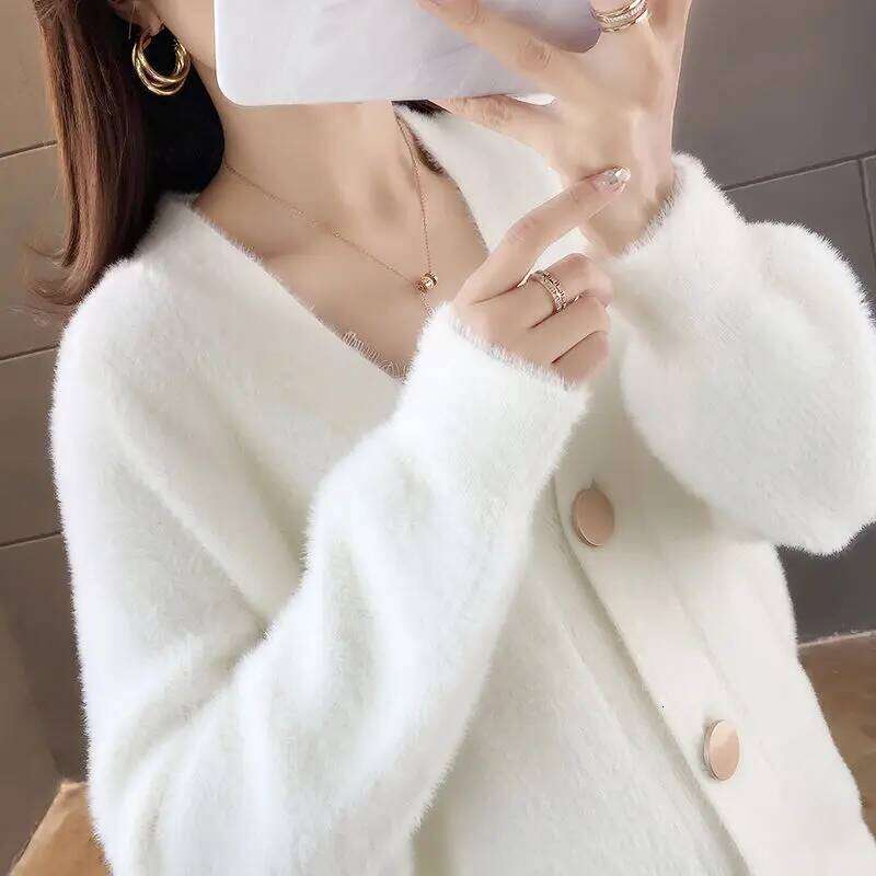 Spring New Plush Cardigan Jacket Women's Knitted Loose Korean Version Lazy Style Top Short Sweater for Women Z260313