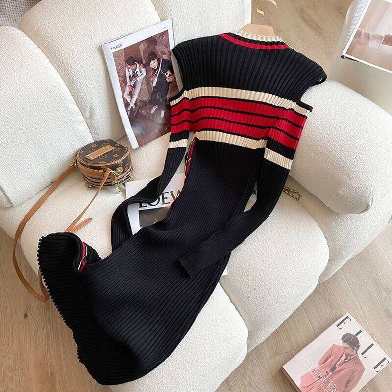 YuooMuoo 2025 Autumn Winter Women Knit Sweater Chic Fashion Cut Out Shoulders Long Sleeve Bodycon Lady Office Dress Z260314