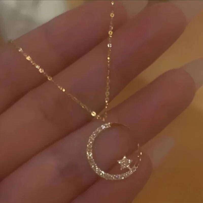 Shiny Star Moon Pendant Necklace, Women's Sparkling Exquisite Clavicle Chain, Unique Design Jewelry Gift for Girlfriend H260312