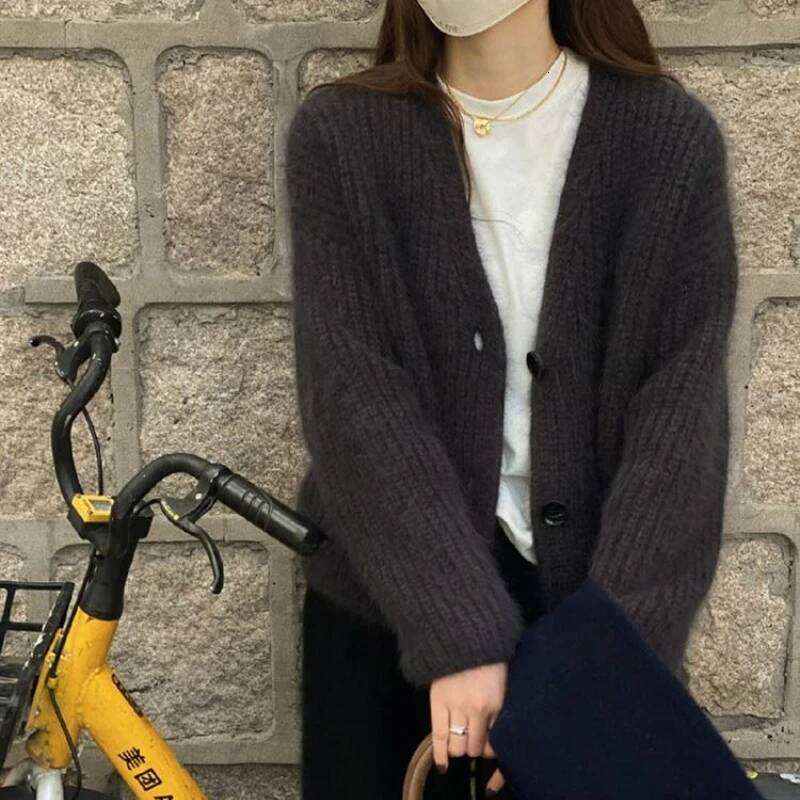 Deeptown Vintage Brown Knitted Women Korean Style Casual Long Sleeve Sweater Harajuku Autumn Winter Cardigan Aesthetics Z260313