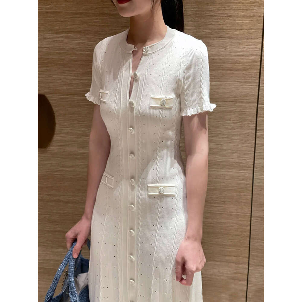 2026 Gentle and Fragrant c10 Style Spring and Autumn Light Luxury Knitted Coat with Lotus Leaf Edge First Love Hollow Long Skirt