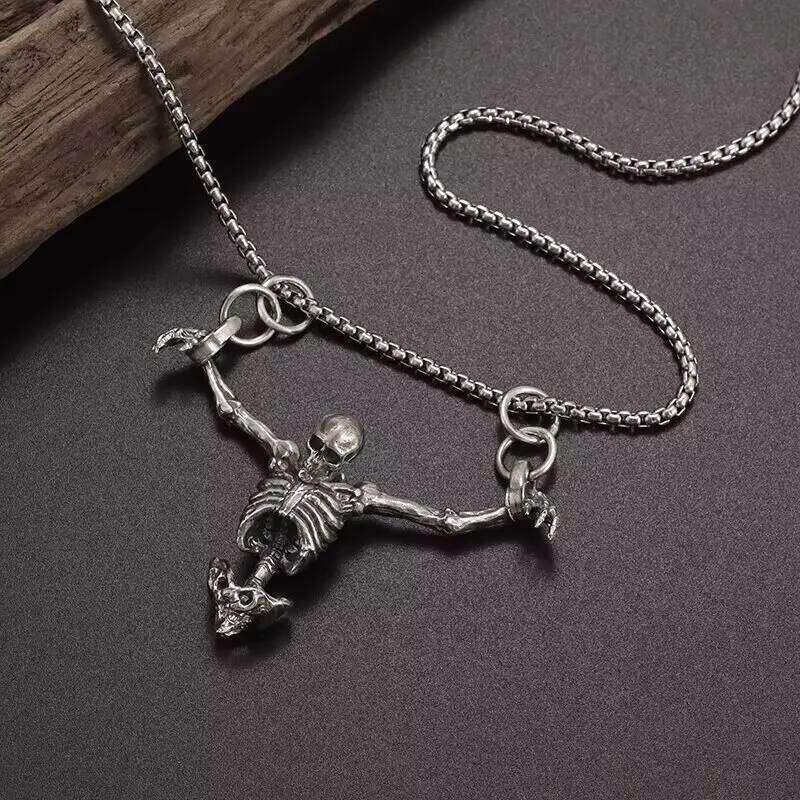Silver Color Upper Body Skull Pendant Men's Biker Punk Necklace Gothic Alternative Casual Jewelry H260312
