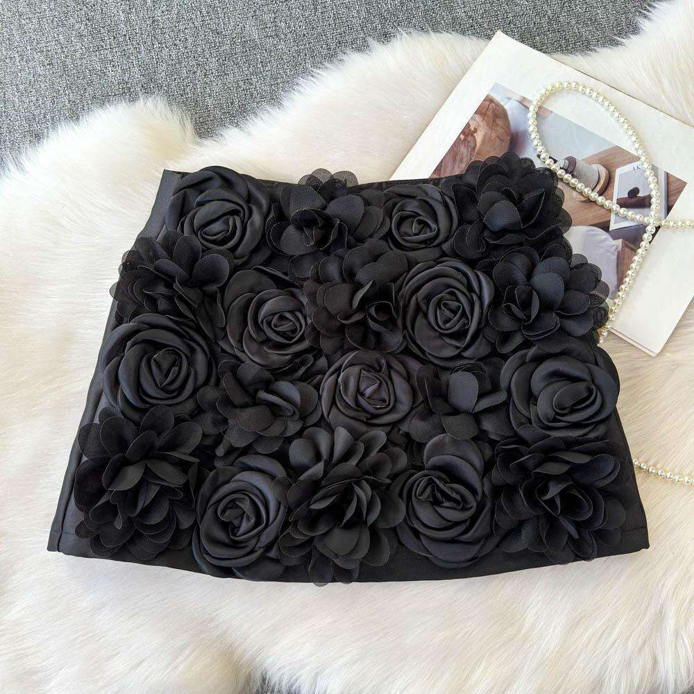 2026 autumn and winter dress with three-dimensional large flower decoration and built-in anti exposure design, slim and elegant for women