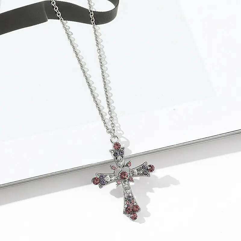 New Fashion Trendy Pink Zircon Cross Pendant for Women Crystal Chain Necklace The Spice Girl Party Jewelry H260312