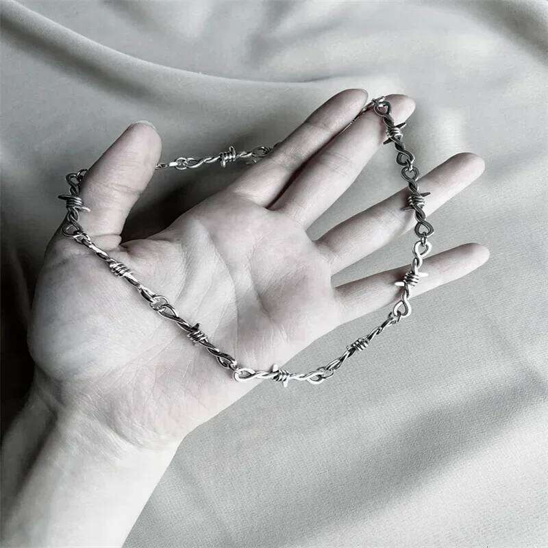 Barb Chain Thorned Y2K punk y2k chain necklace -Barbed Wire Choker - Alternative Gothic Jewelry H260312