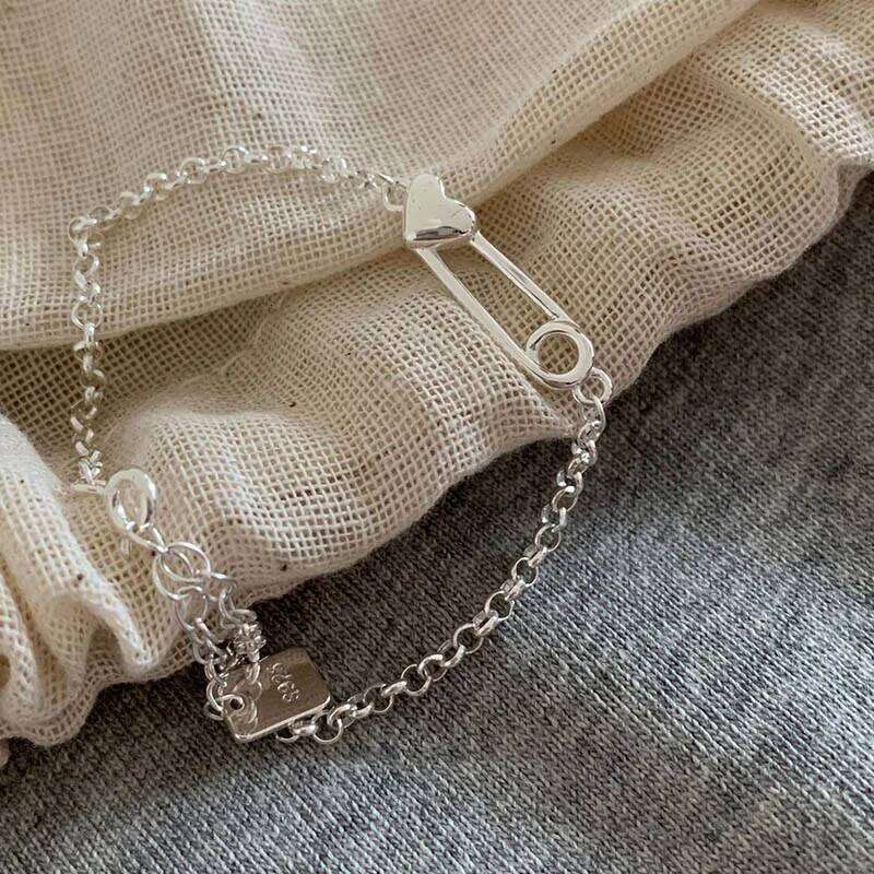 Foxanry Silver Color Love Heart Pin Bracelets For Women Girls Simple Creative Trendy Temperament Sweet Birthday Jewelry Gifts Z260313