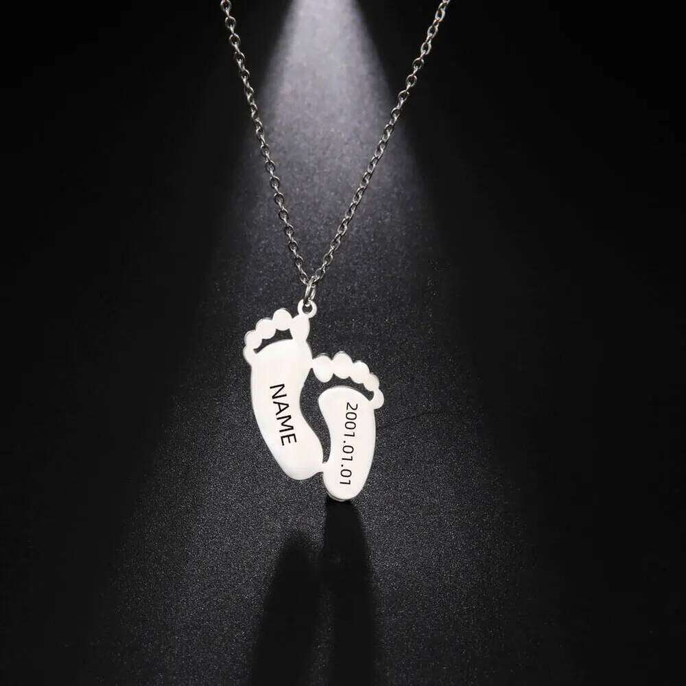 Baby Foot Feet Necklace Name Date Personalized Chain Custom Gift For Women Men Father Mother Day Family Stainless Steel Jewelry H260312