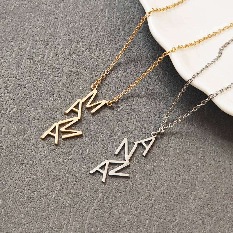 Customized Name Necklace Simple Personalized Stainless Steel Clavicle Chain Ladies Large Letter Pendant Jewelry Gift H260312
