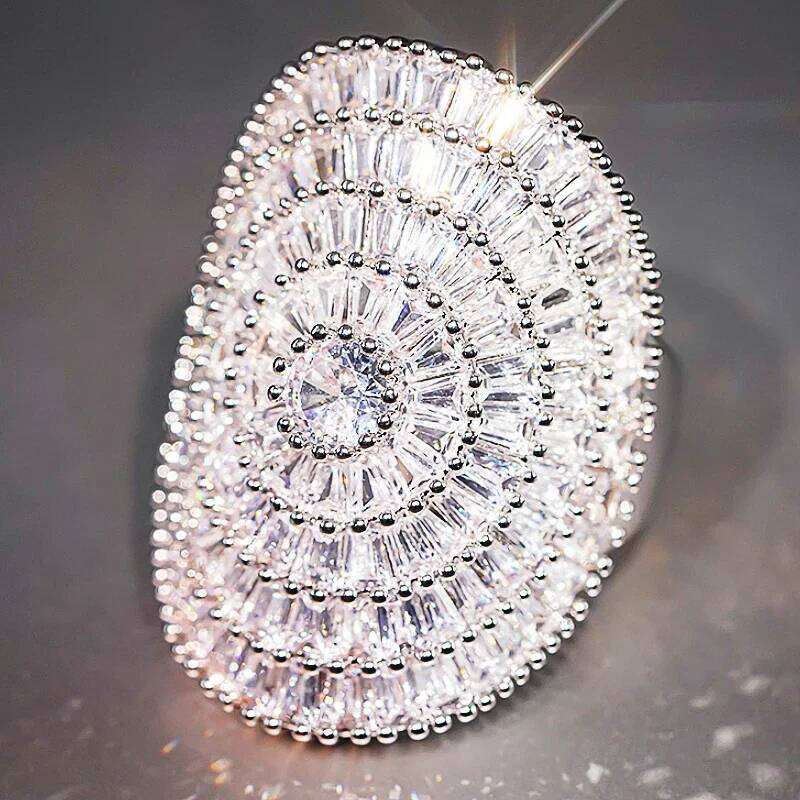 Huitan Silver Color Women Rings Shining Big Oval Design For Wedding Party Engagement Fancy Elegant Accessories Jewelry H260312