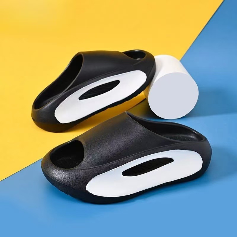 Kids Thick Sole Slippers Boys Girls summer indoor beach shoes sandals Non-Slip Soft EVA Shower Bathroom Sandals for Indoor Outdoor