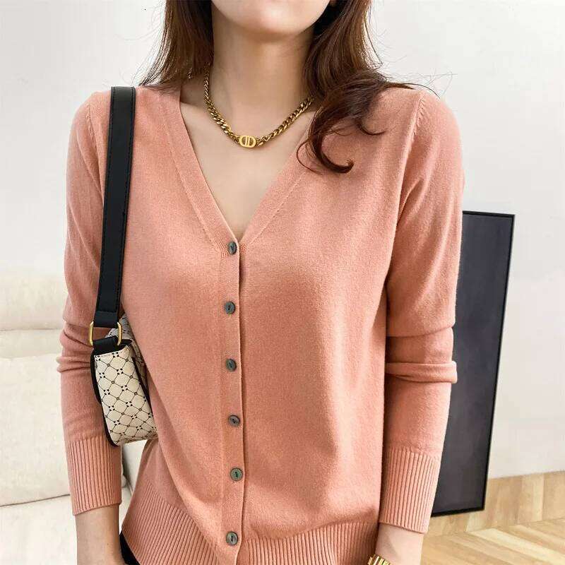 Autumn Winter Knitted Women's Thin Short Round Neck Sweater Loose V Long-sleeved Korean Temperament Cardigan Z260313