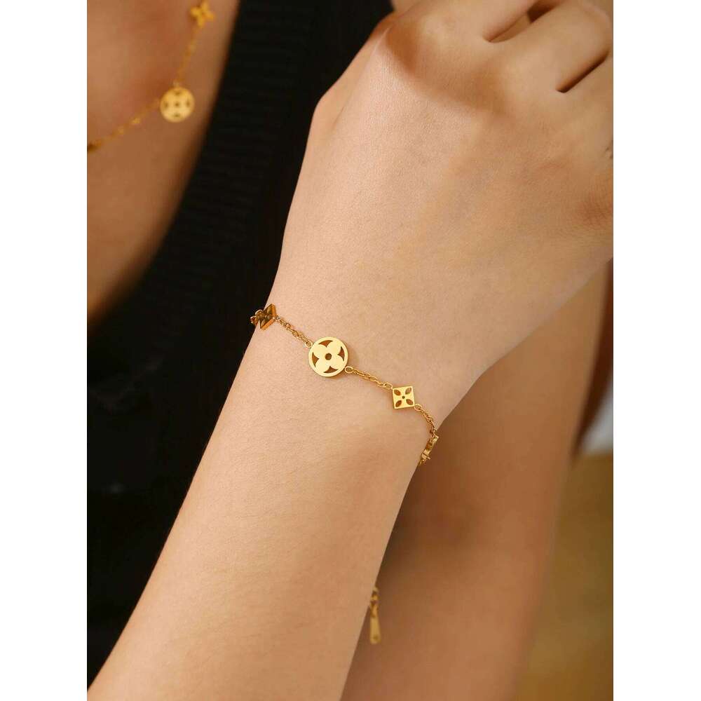 Old Money Style Temperament Personality Charm Stainless Steel 18K Gold-Plated Diamond Cr Jewelry Set Female H260312