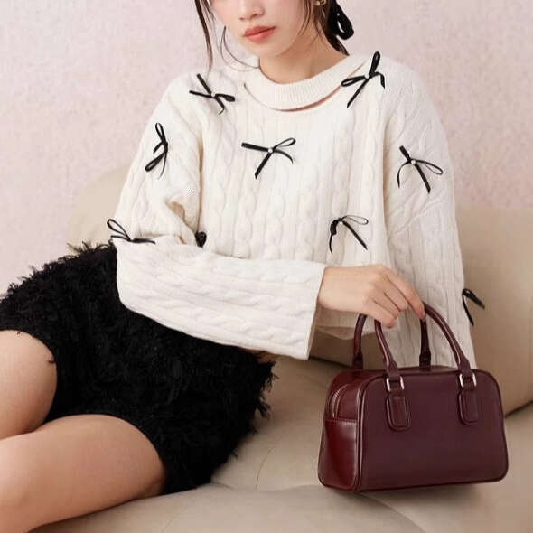 2026 Autumn/Winter New Designer Women's Bow Beaded Fluffy c10 Knitted Hollow Knitted Sweater