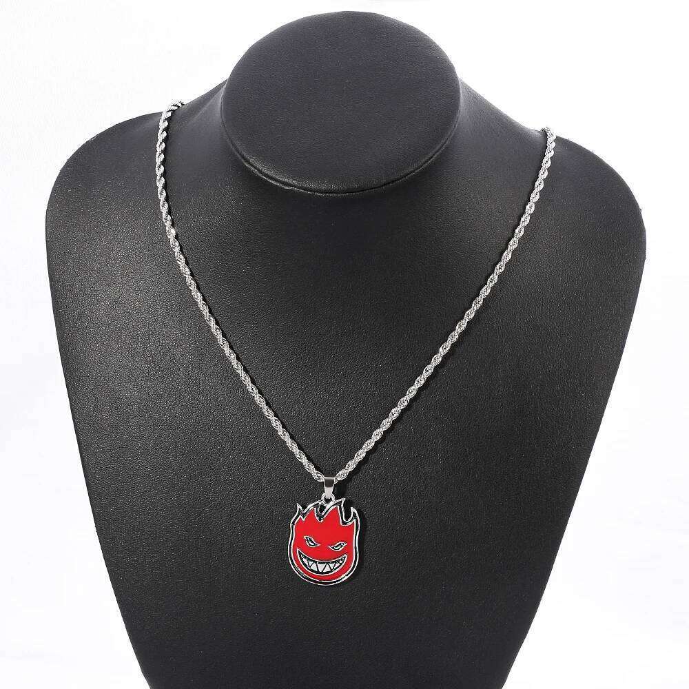 Hip-hop Magic Flame Face Pendant Red Metal For Man Collar Necklace Punk Rock Charm Bar Nightclub Jewelry Accessories H260312