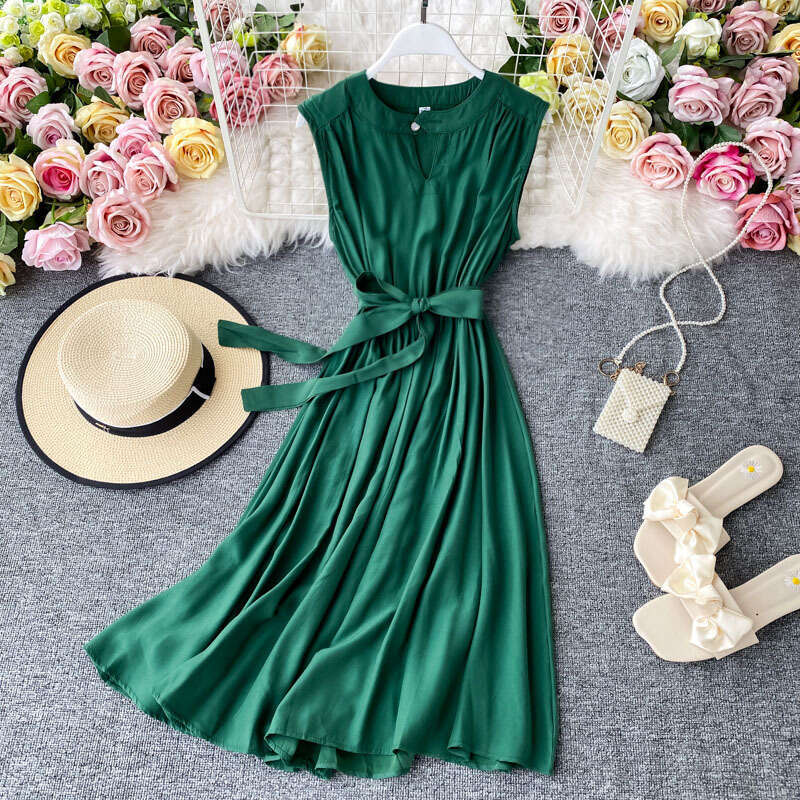 a16 Designer Fashion 2026 New Women's Elegant Goddess Style Socialite Dress Waist Slimming Mature Femininity