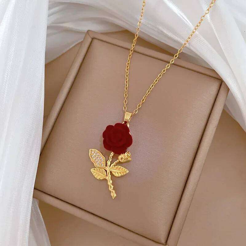 Fashion Red Rose Flower Pendant Necklace for Women Girls Stainless Steel Chain Party Accessories Vintage Y2K Jewelry Gifts H260312