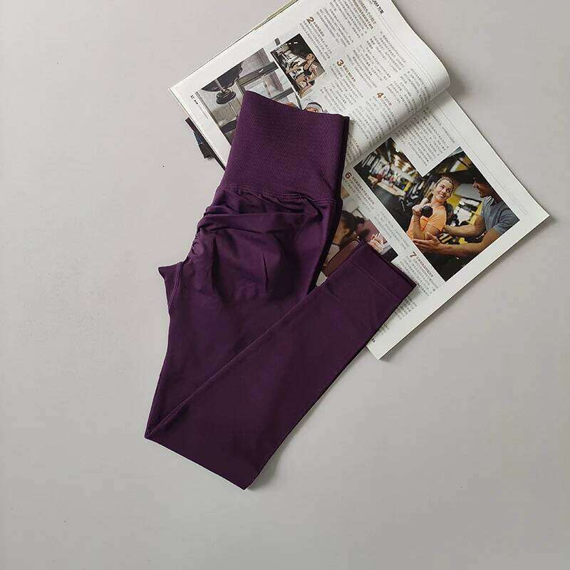 Women's Seamless Yoga Leggings Sexy High Waisted Tummy Control Scrunch Butt Lifting Running Workout Pants Outdoor Sports Fitness 26Y0313