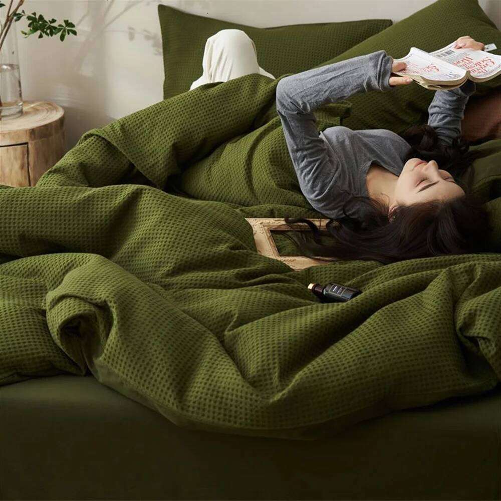 Ins Style Solid Color Waffle Cotton Duvet Cover Four Piece High Beauty Quilt Bed Sheet Bedding Set H260312 - view 3
