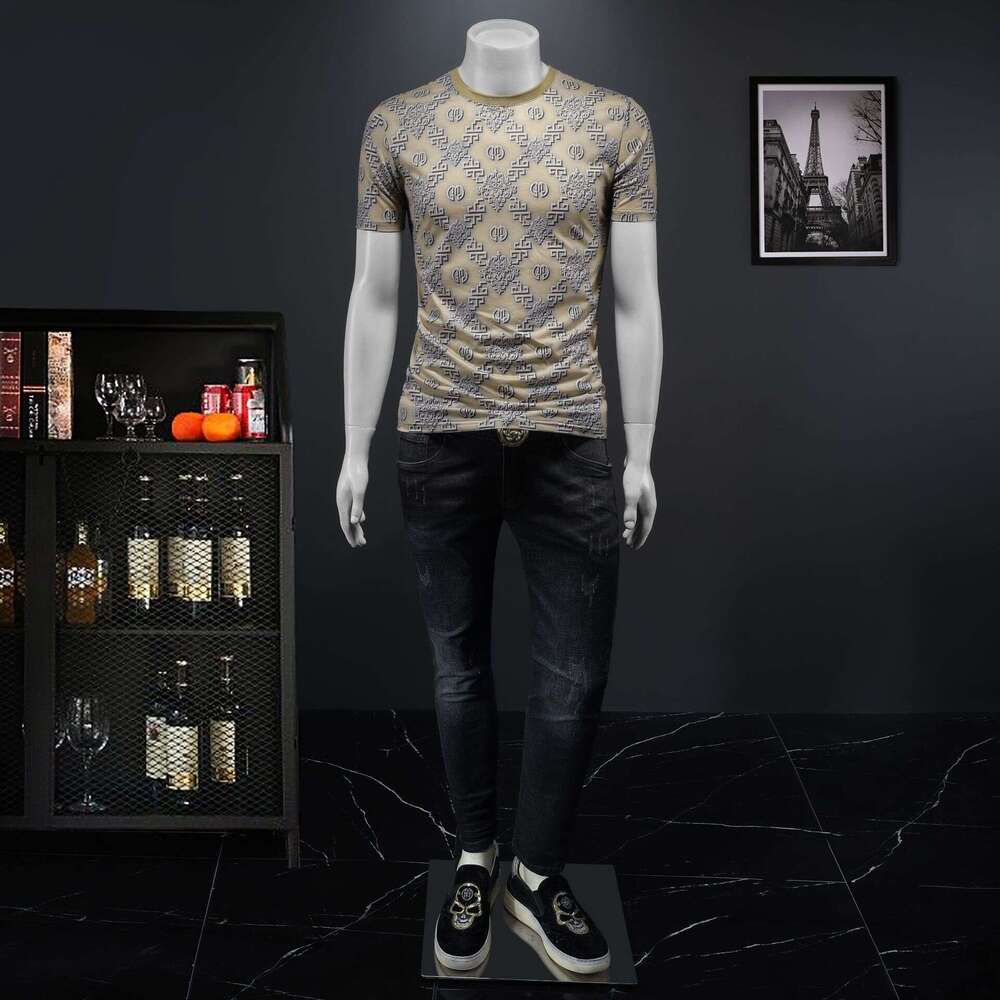 Casual And Versatile Clothing, European Style, New Summer Men's T-Shirt, Slim Fit, Round Neck, Fashionable Trendy Brand