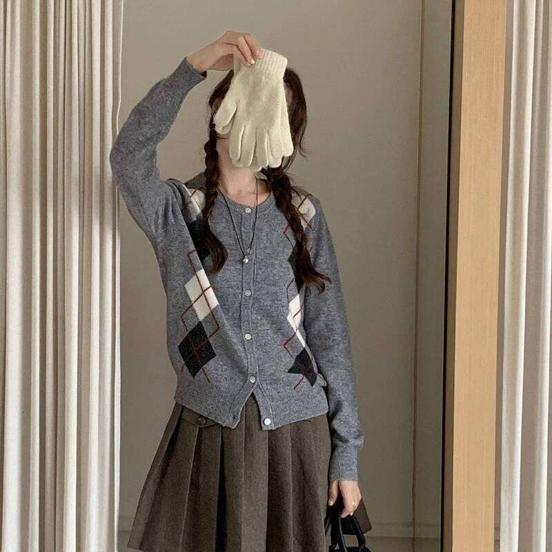 WinvyNee Women's Merino Wool Cardigans Long Sleeve Sweaters O Neck Argyle British Casual Knitted Winter Cropped Coats B1523040 Z260313