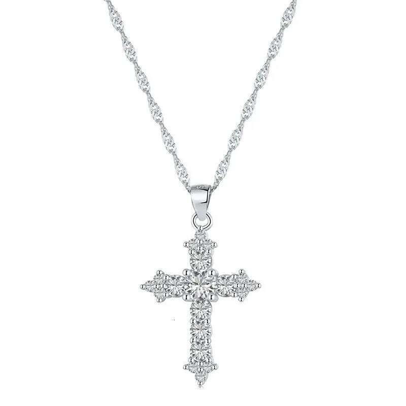 New Fashionable Unique Design Elegant Exquisite Zircon Cross Pendant Necklace For Women High-end Jewelry Birthday Party Gift H260312